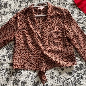 Cheetah Print Cropped blouse - M